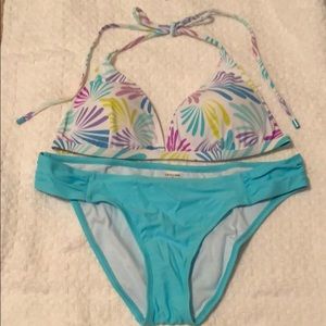 Brand new Cute 3 piece bikini!